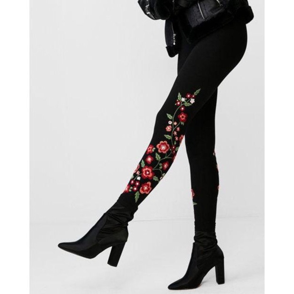 4/$20 -Flower embroidered sexy stretch leggings